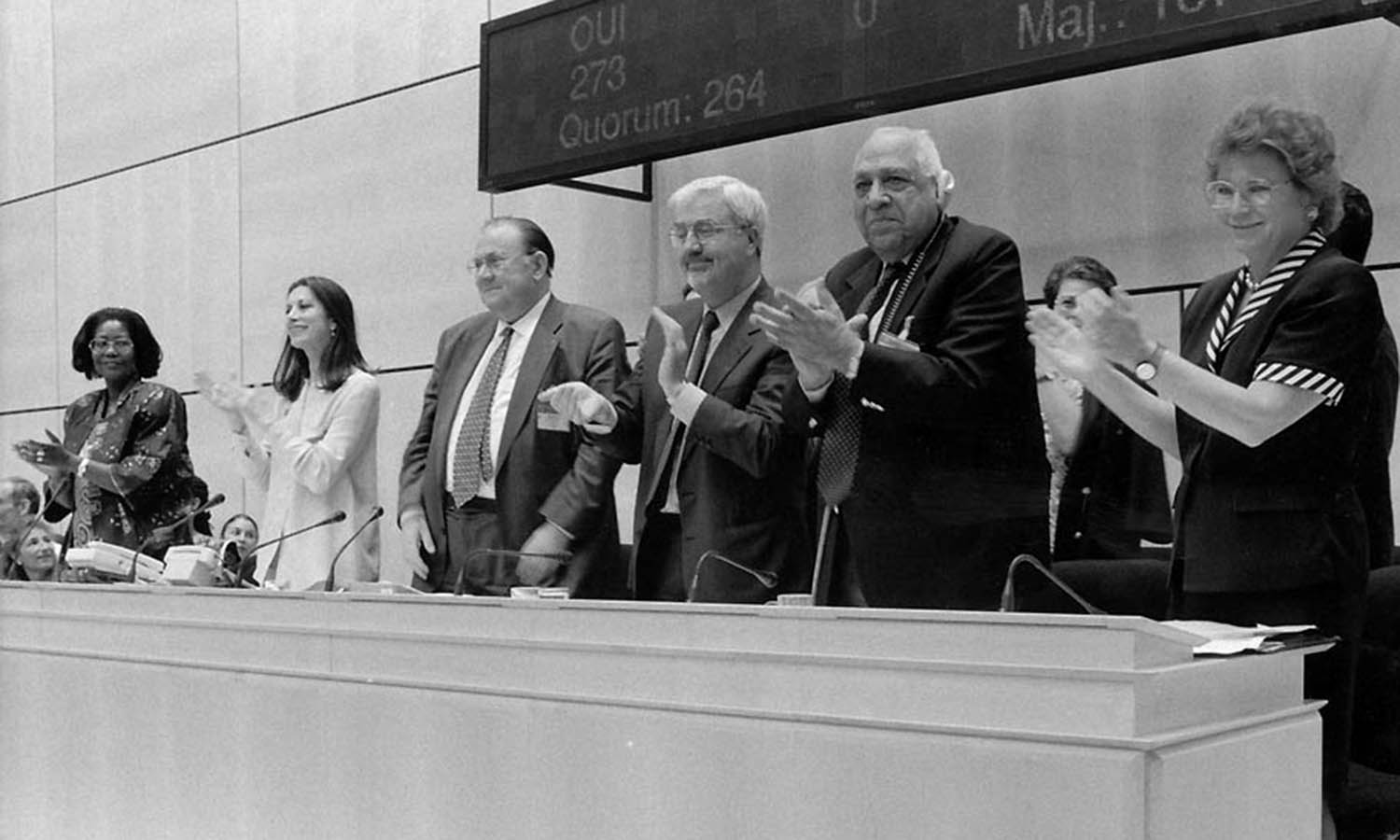 86a sessione della Conferenza Internazionale del lavoro, nella quale viene adottata la dichiarazione OIL sui principi e i diritti fondamentali del lavoro, Archivi storici OIL, 1998.